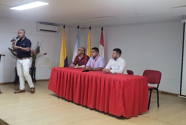 Buenaventura compartió sus desafíos en seguridad, empleo y medio ambiente en encuentro con Univalle